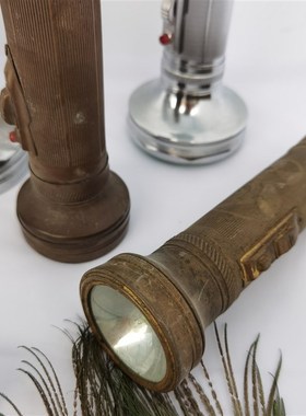 老物件矿灯铁皮手提灯收s藏怀旧民国老式铜手电筒旧货老东西摆件