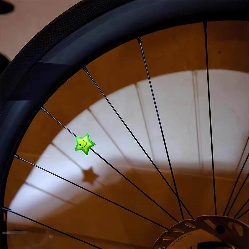 自行车夜骑灯反光贴片轮胎辐条小装饰儿童安全配件公路登山车小配,淘宝优惠券,粉丝福利购,淘宝优惠卷