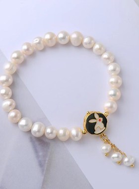 新款天然淡水珍珠手链女简约个性时尚设计感串珠精致手串生日礼物