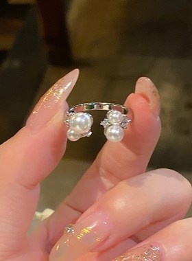 白色浪漫!锆石珍珠戒指女轻奢高级感素圈戒指女小众设计尾戒指环