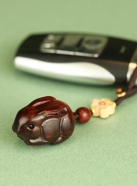 2024龙年檀木小兔子吊坠生肖属兔吉祥物玉兔钥匙扣挂件新款包挂饰