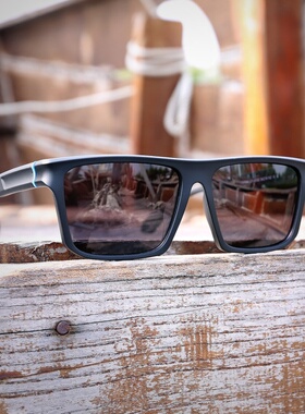 贝雷尼休闲钓鱼偏光太阳镜