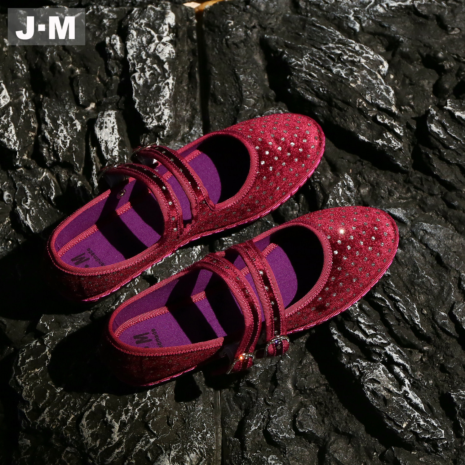 J·M亮片丝绒复古玛丽珍鞋女2026新款百搭双带一字扣平底舒适单鞋,淘宝优惠券,粉丝福利购,淘宝优惠卷