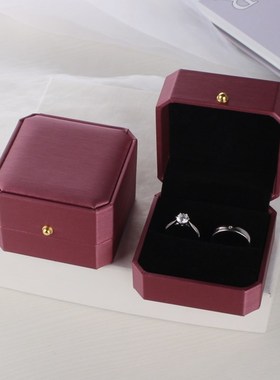 极速定婚礼交换假戒指结r婚对戒仿真钻戒一对情侣求婚道具仪式用