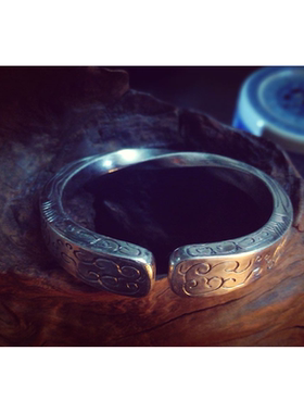 999纯银手镯全工定制神秘