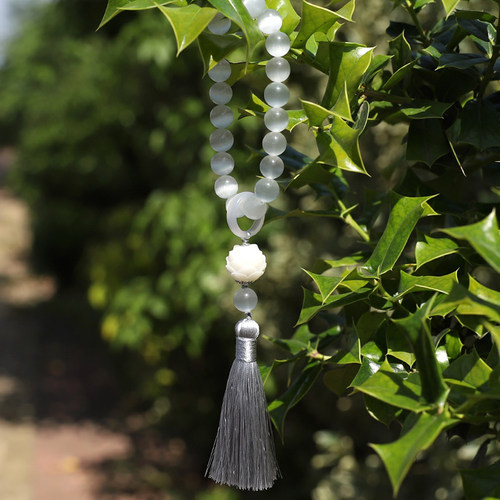 极速白猫眼石手持念珠手捻跑环手把件F流苏绕指柔民族风挂件21子 - 图1