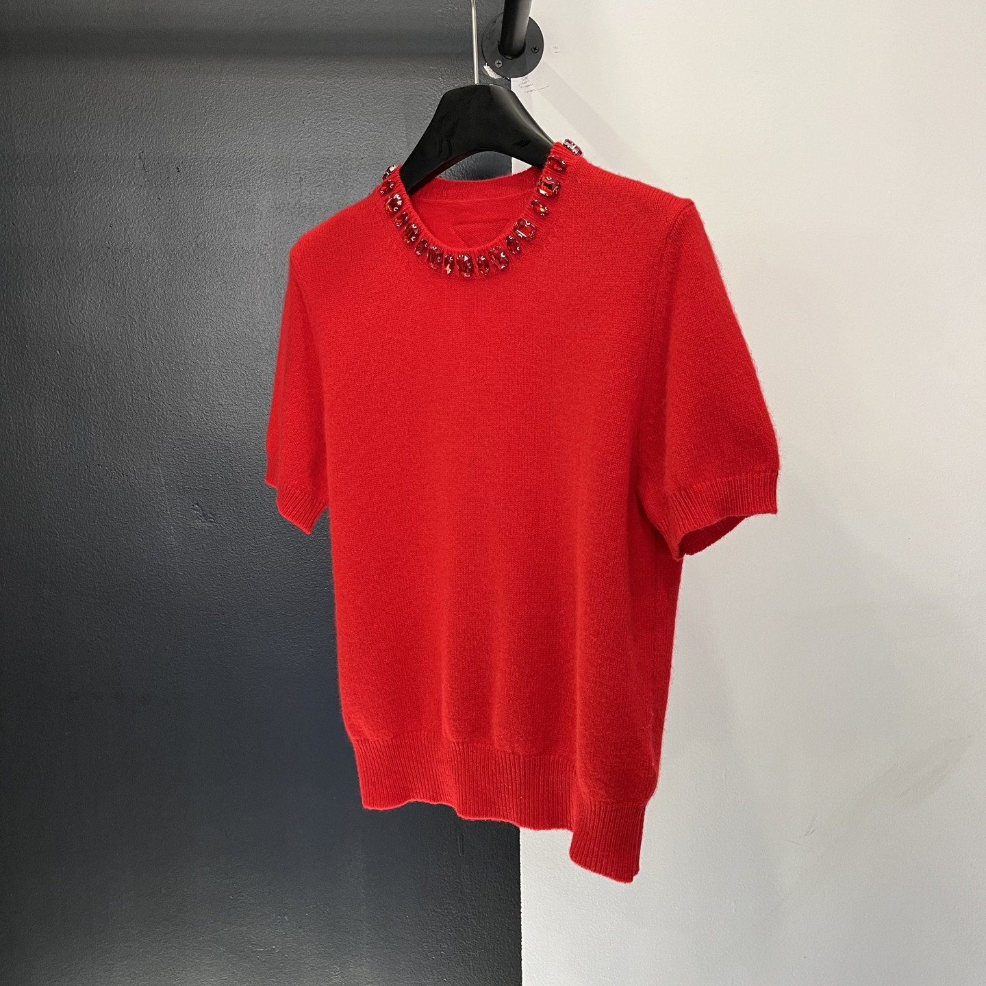 欧货复古风红色短袖绵羊毛衫2026春季钉珠圆领针织衫女士T恤上衣,淘宝优惠券,粉丝福利购,淘宝优惠卷