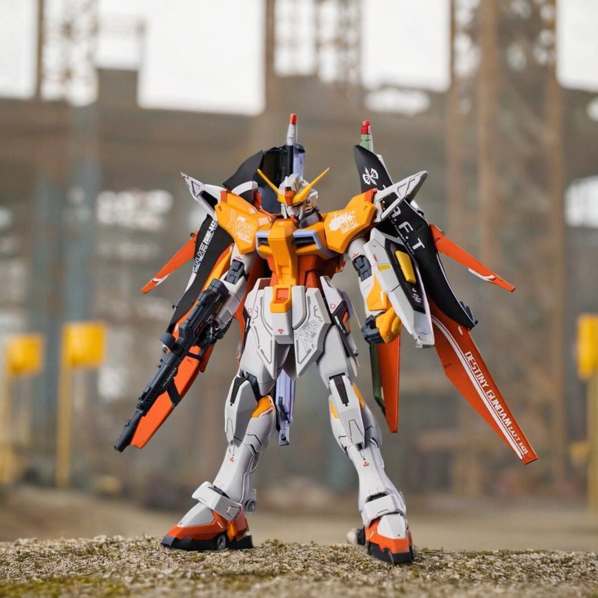 威远式花木兰摩动核曹仁白起赵云拼装模型盲盒七剑自由MG玩具 - 图1