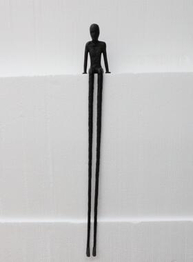 中式创意铸铁长腿人物摆件样板间售楼部酒店客厅家居桌面软装饰品