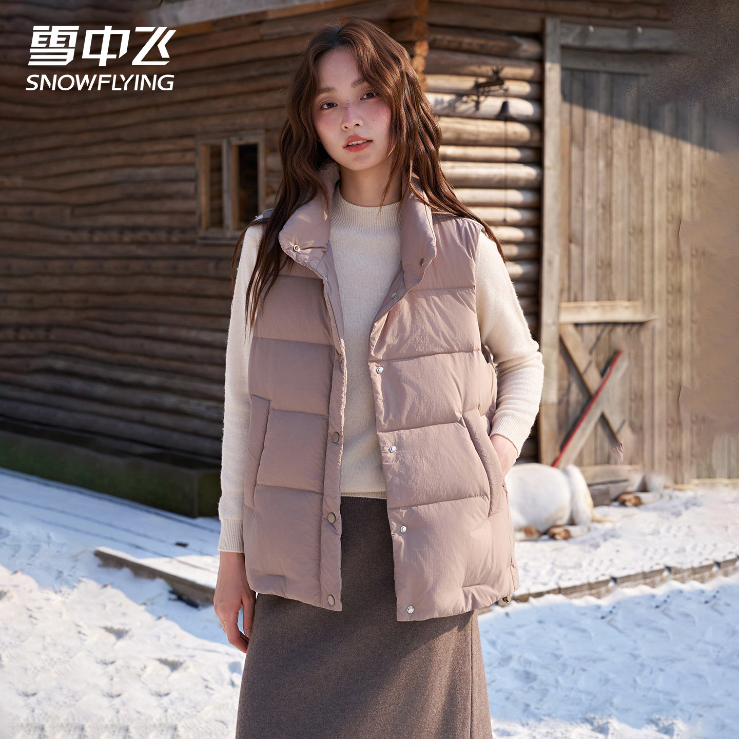 雪中飞羽绒马甲女轻薄短款2025新款秋冬时尚坎肩保暖休闲无袖外套