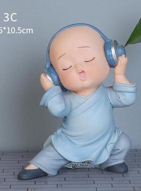 新款创意家居装饰品可爱少林功夫小和尚礼品摆件汽车车内饰品公仔