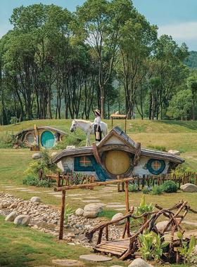 网红霍比特小屋装饰摆件户外园林景区农场拍照打卡背景墙景观小品