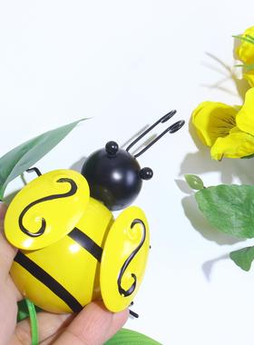 亚马逊跨境美式铁艺金属蜜蜂装饰 田园风大蜜蜂墙面装饰壁挂壁饰