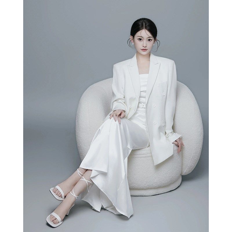 白色高级感职业西装外套配吊带连衣裙套装女2025新款西服裙子两件,淘宝优惠券,粉丝福利购,淘宝优惠卷