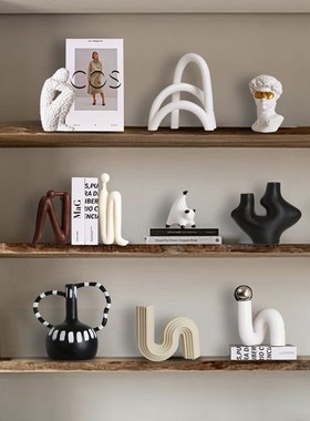 现代简约抽象艺术酒柜装饰品摆件民宿客厅电视柜样板房间软装摆设