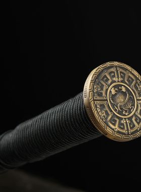 龙泉市刀剑花纹钢烧刃防身宝剑