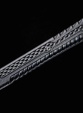 龙泉市刀剑高锰钢战术牛尾直刀