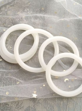 新品白色美人条女款q手镯 圆条叮当白色手镯子 轻奢个性