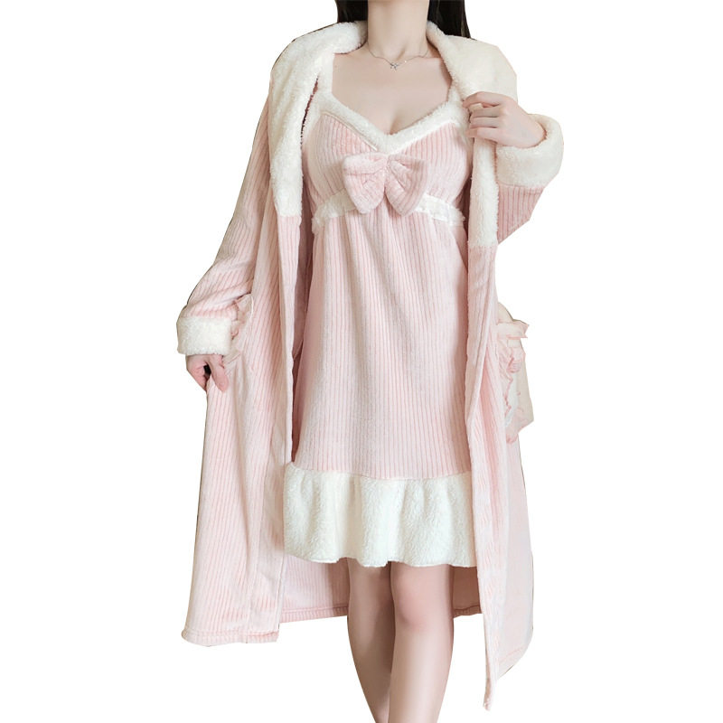 瑰若简约法兰绒睡衣甜美诱惑吊带睡裙深V开襟外袍家居套装RB004,淘宝优惠券,粉丝福利购,淘宝优惠卷