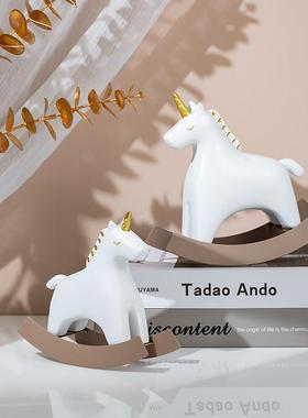 北欧ins木马摆件创意家居女生儿童房间装饰品轻奢桌面可爱小摆设