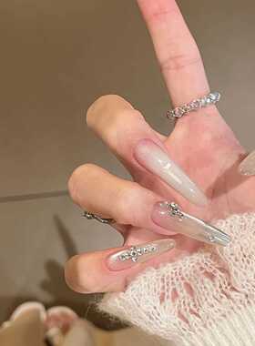 银色克罗心纯手工穿戴甲中长款裸色渐变爆闪十字架猫眼美甲穿戴甲
