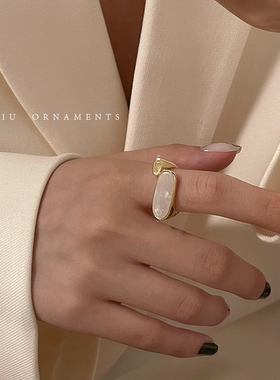 极速时尚个性开口贝壳戒p指女简约复古小众设计轻奢食指环2021年