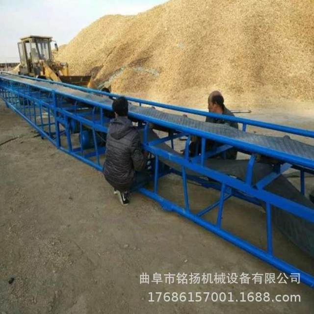 8-meter long two-phase electric conveyor bag-pack sand loading and unloading truck belt case-packing and apple loading conveyor