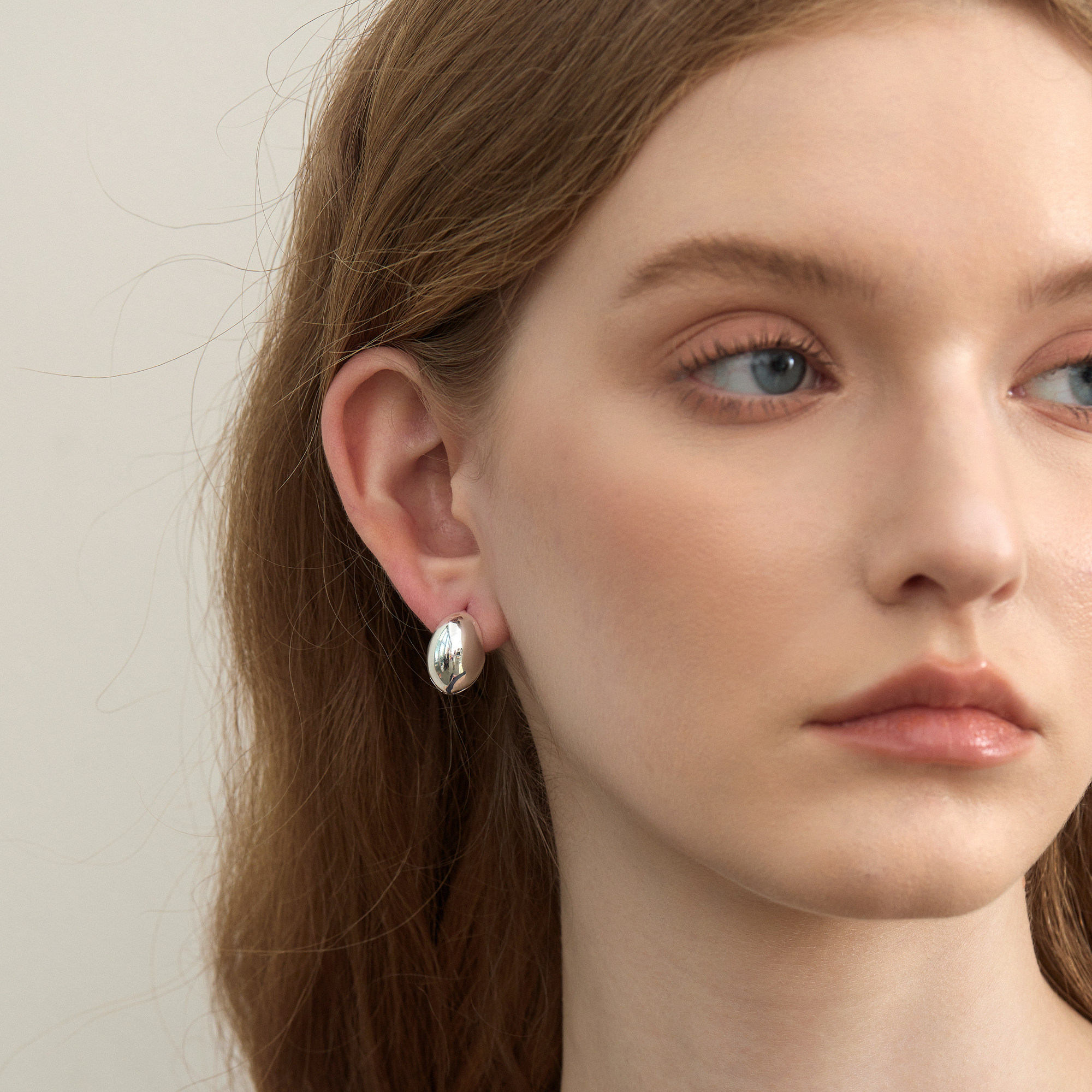 YETYIT也缇 序白小众高级感百搭轻奢极简小鹅蛋s925纯银耳环,淘宝优惠券,粉丝福利购,淘宝优惠卷