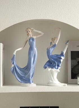 欧式陶瓷摆件家居饰品客厅电视柜玄关酒柜装饰品西洋美女工艺品