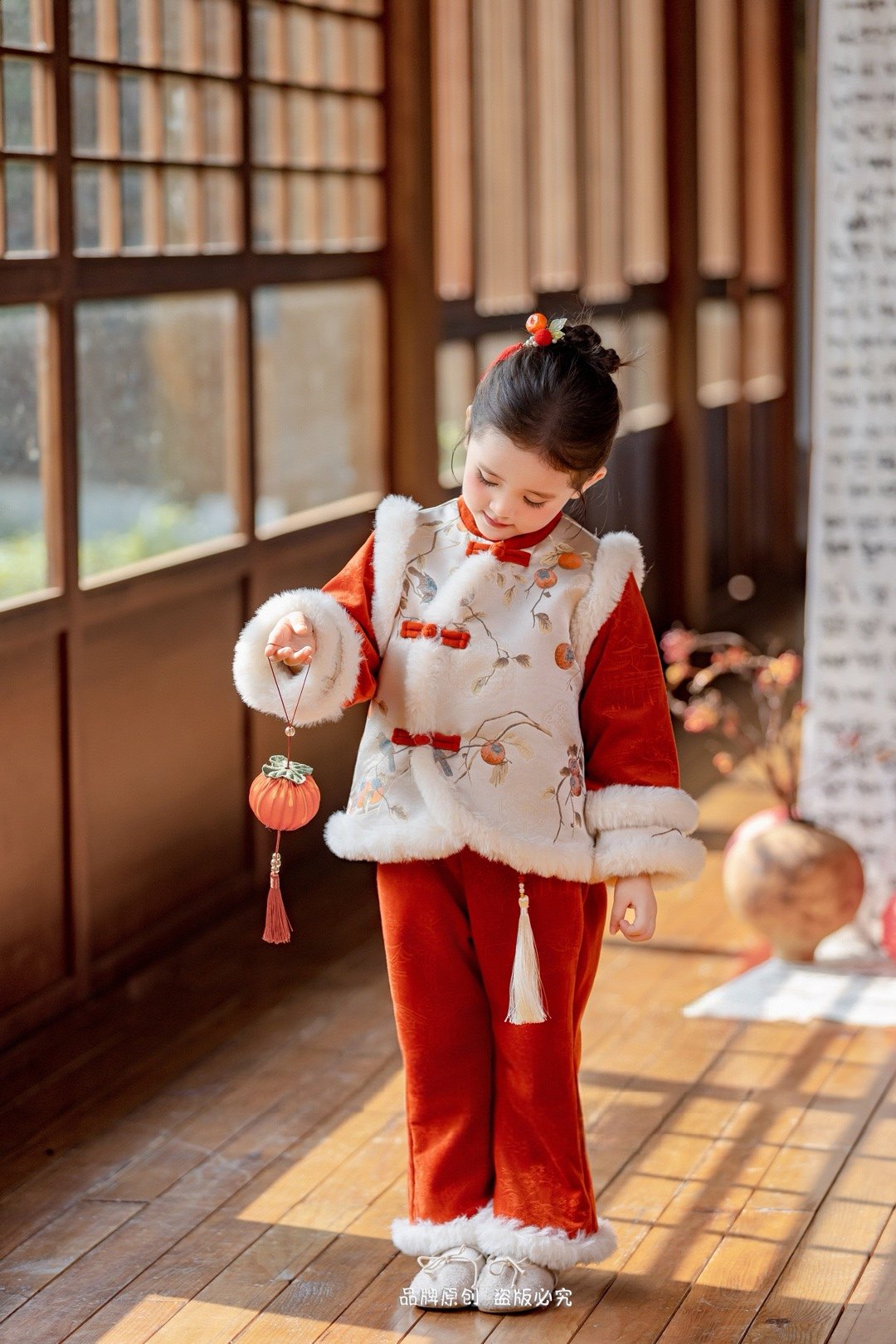 女童汉服国风套装2025冬新款儿童唐装女孩新中式加厚棉衣拜年服,淘宝优惠券,粉丝福利购,淘宝优惠卷