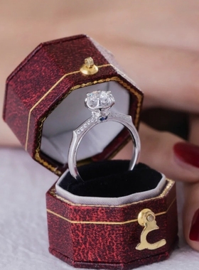 YUDANDUN莫桑戒指50分侧镶蓝钻手捧花钻戒时尚新款小众高级感女