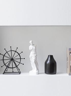 现代性黑白抽象艺术摆件软高档轻奢个客厅装饰小品酒柜TZH17412装