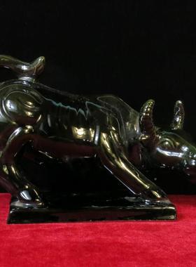 陶瓷黄牛牛摆件客厅玄小黄牛3.关桌耕面瓷品牛工艺礼品摆饰小水家