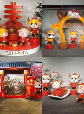 龙岗区节日吉祥物玻璃钢卡通雕塑公仔商场酒店美陈装饰