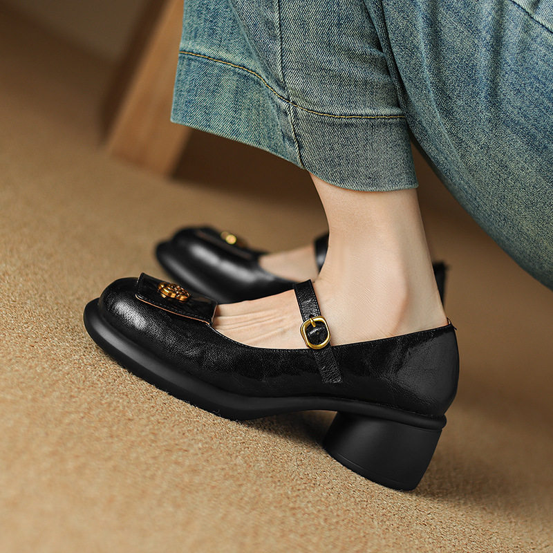 法式复古圆头山茶花粗跟浅口一字扣带玛丽珍单鞋2024秋百搭高跟鞋,淘宝优惠券,粉丝福利购,淘宝优惠卷