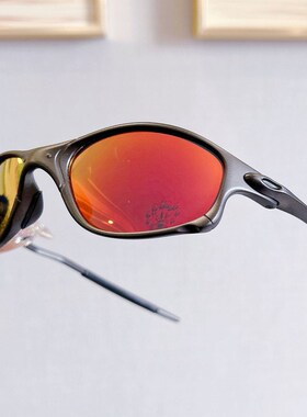 新款骑行偏光e墨镜女滑雪登山护目镜防风沙防紫外线太阳眼镜潮酷