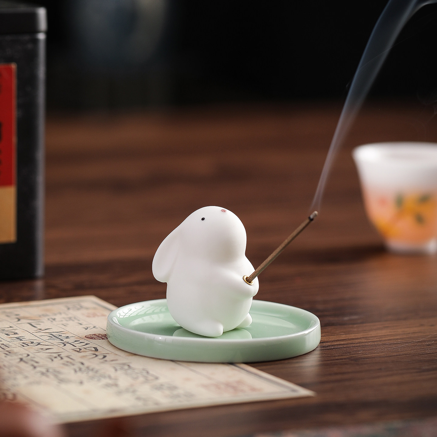 故宫文创玉兔陶瓷香薰摆件可爱迷你小兔子香插家用室内线香插香座,淘宝优惠券,粉丝福利购,淘宝优惠卷