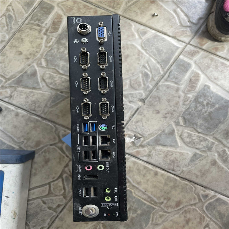 议价prafly ctn-ge0203共控主机,需要的私聊 - 图1