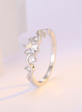 韩国风韩版新款单排戒蜿蜒40分戒指尾戒指环女简单花边蕾丝钻戒