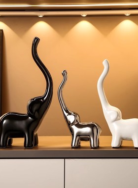 轻奢高档镀银陶瓷摆件家居客厅酒柜电视柜装饰品创意桌面玄关