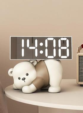 高颜值熊时钟摆件小闹钟创意客厅神器桌面数字电子钟表摆放式台式