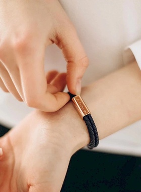 2025新款刻字情侣不锈钢时尚手链欧美潮流可调节定制情人节礼物