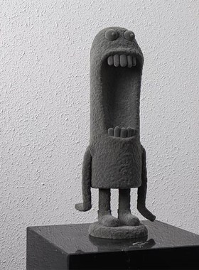 现代简约卡通潮玩手办人物动物创意摆件雕塑桌面玄关酒店样板摆件