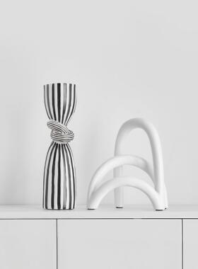 轻奢高档黑白抽象艺术装饰品摆件样板间家居软装工艺品高级感小众