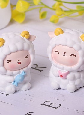 可爱喜羊羊卡通公仔摆件小羊创意车内摆设蛋糕装饰品儿童生日礼物