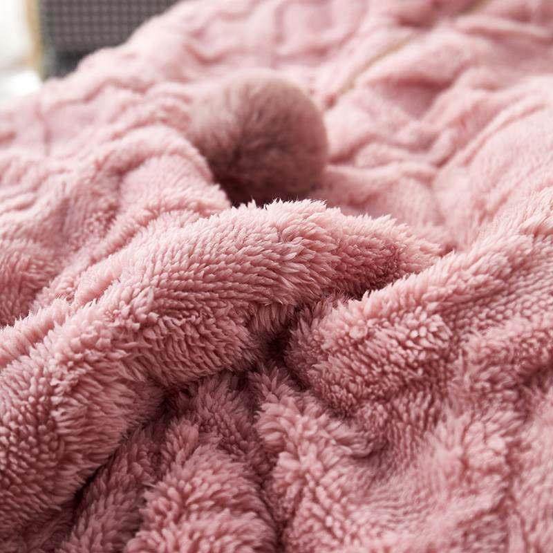 汽车上办公室保暖靠垫枕头被毯冬纯色双面加厚珊瑚绒抱枕被子两用,淘宝优惠券,粉丝福利购,淘宝优惠卷