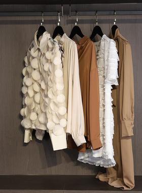 样板房服装全屋定制展厅手提袋饰品无障碍软饰品样板房衣帽间饰品