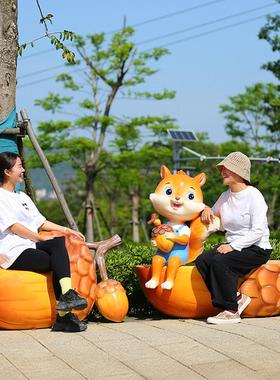 幼儿园风景区户外玻璃纤维雕塑卡通动物熊猫兔子休闲座椅商场美陈