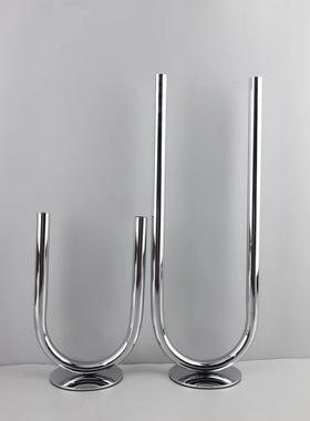 现代简约金属U形烛台工艺品北欧创意家居桌面客厅房间装饰品摆件