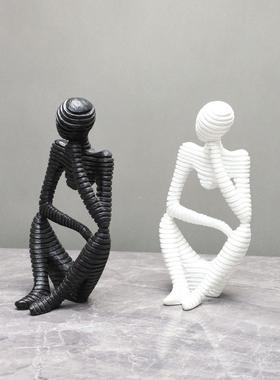 现代简约树脂空心人雕塑样板房展厅卧室书房客厅桌面家居饰品摆件